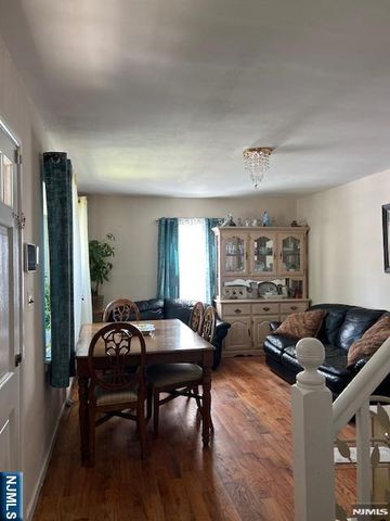 263 Richmond Avenue, Paterson, NJ 07502