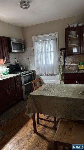 263 Richmond Avenue, Paterson, NJ 07502