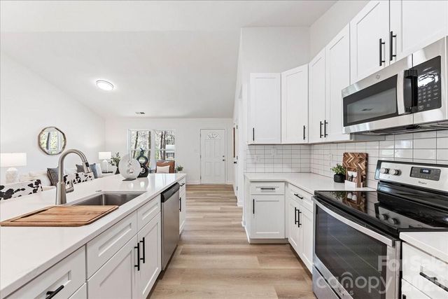 231 West Avenue, Charlotte, NC 28208