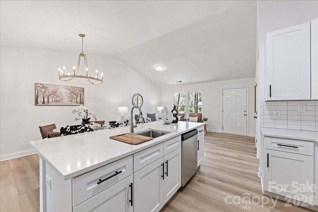 231 West Avenue, Charlotte, NC 28208