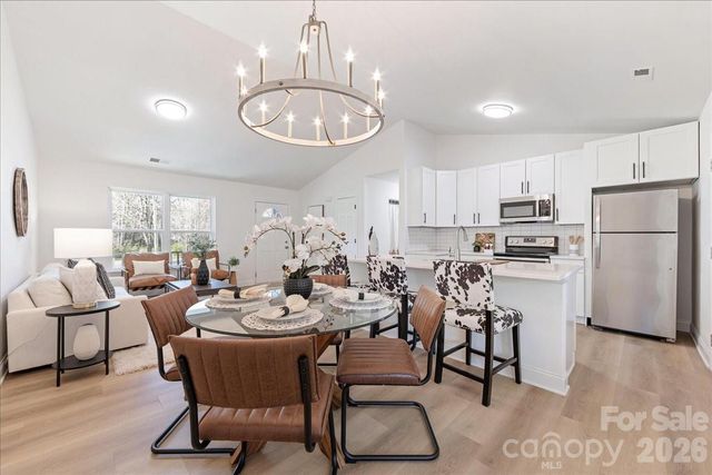 231 West Avenue, Charlotte, NC 28208