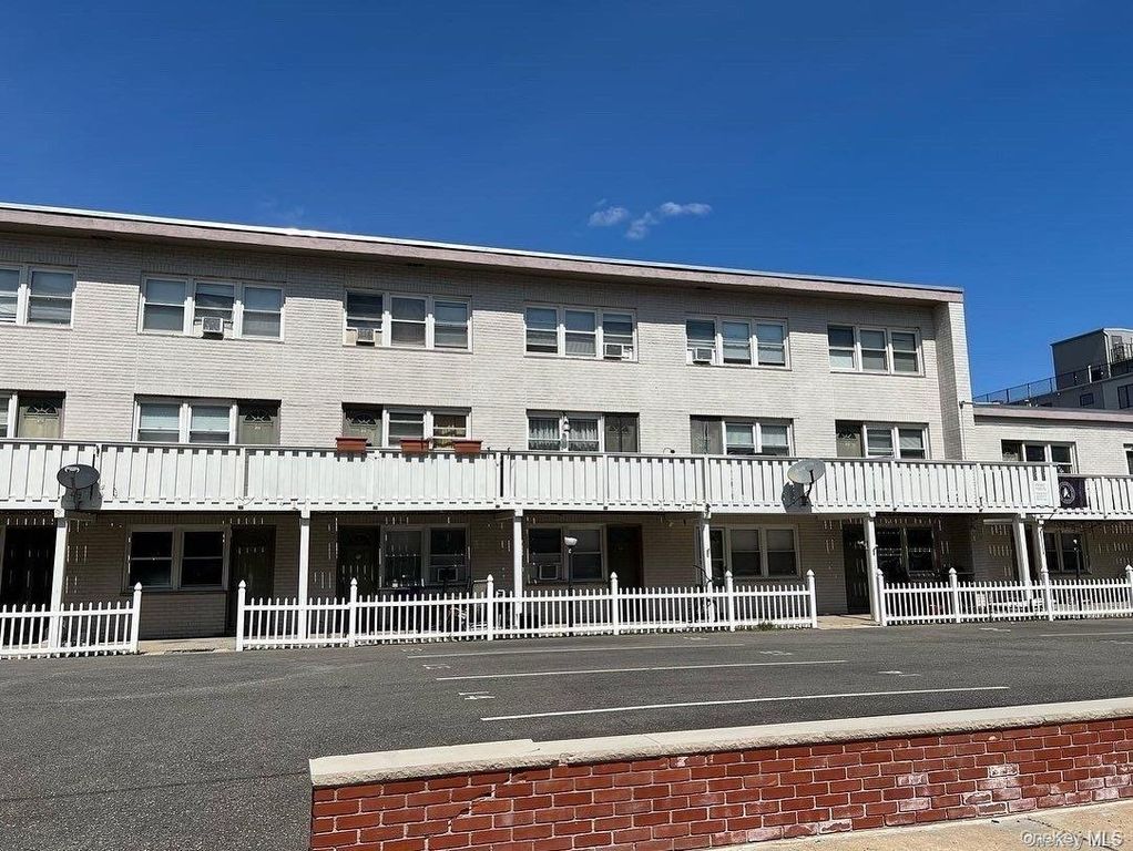 830 E Broadway 108, Long Beach, NY 11561
