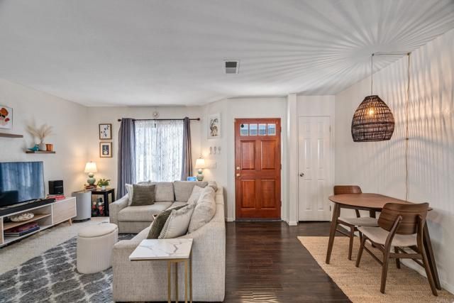 1461 Hemlock, Imperial Beach, CA 91932