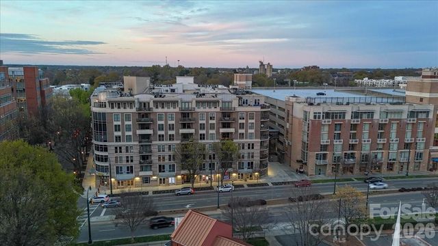 718 W Trade Street 809, Charlotte, NC 28202