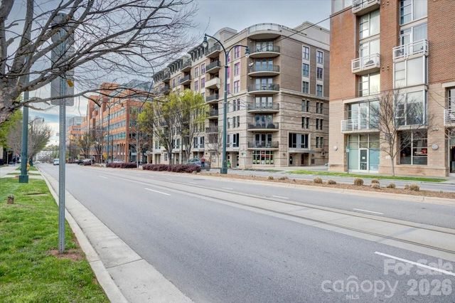 718 W Trade Street 809, Charlotte, NC 28202