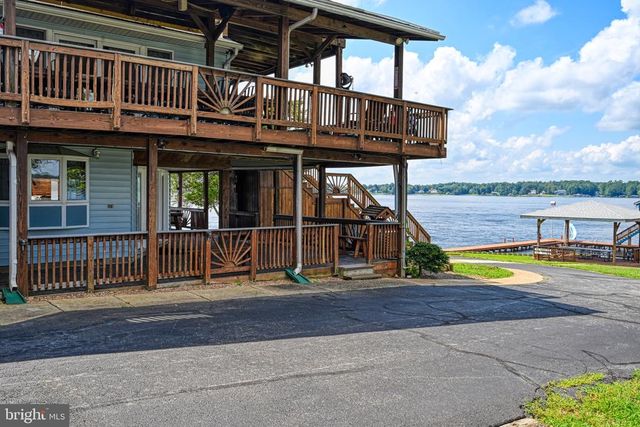 11200 EMERY LN, Bumpass, VA 23024