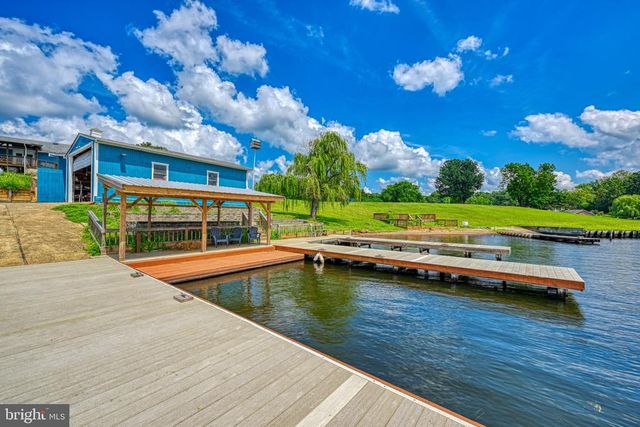 11200 EMERY LN, Bumpass, VA 23024