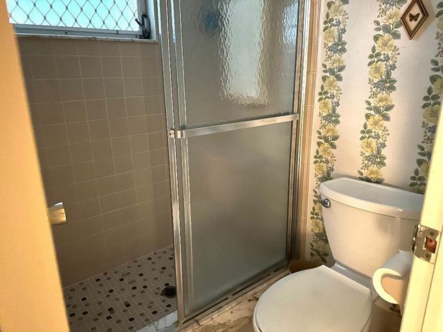 135 South Boulevard A, Boynton Beach, FL 33435