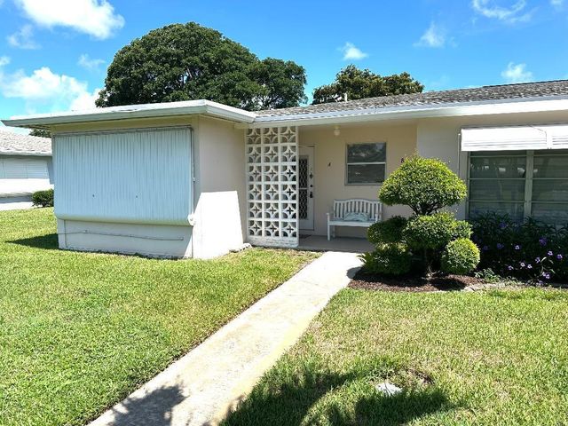 135 South Boulevard A, Boynton Beach, FL 33435