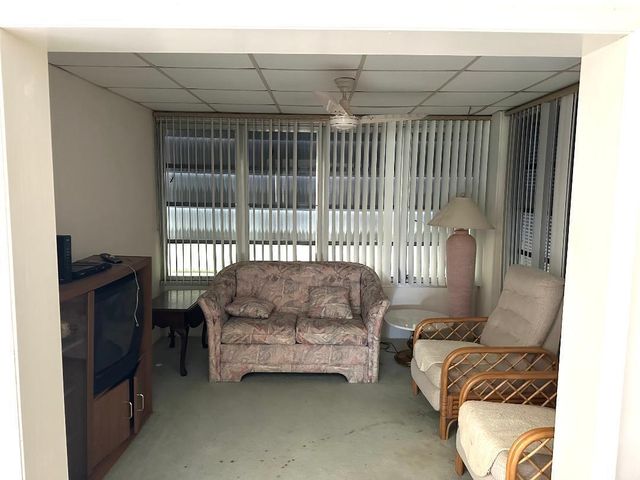 135 South Boulevard A, Boynton Beach, FL 33435