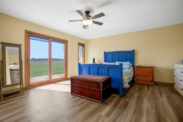 32701 S Dorsett Hill Lane, Archie, MO 64725