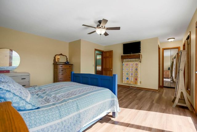 32701 S Dorsett Hill Lane, Archie, MO 64725