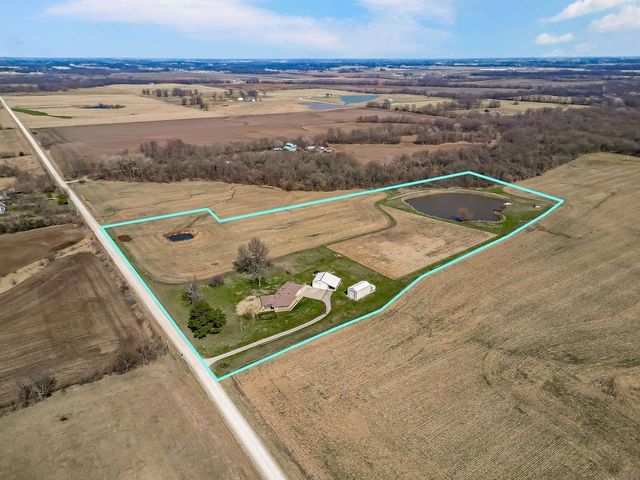 32701 S Dorsett Hill Lane, Archie, MO 64725