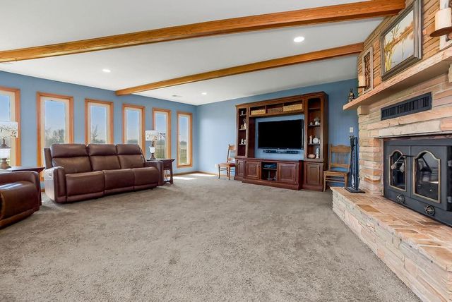 32701 S Dorsett Hill Lane, Archie, MO 64725