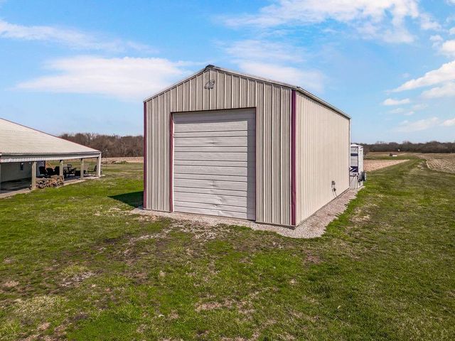32701 S Dorsett Hill Lane, Archie, MO 64725