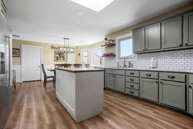 32701 S Dorsett Hill Lane, Archie, MO 64725