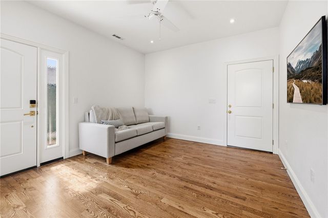 802 NW D Street, Bentonville, AR 72712