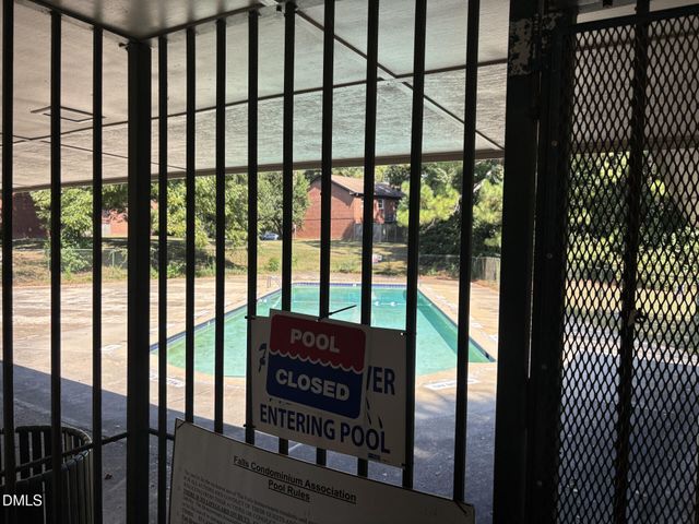 5612 Falls Of Neuse Road D, Raleigh, NC 27609