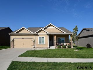 6514 S 213th Street, Elkhorn, NE 68022