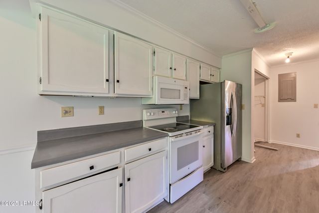 7 Battery Lane, Beaufort, SC 29902