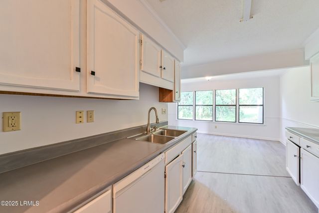 7 Battery Lane, Beaufort, SC 29902