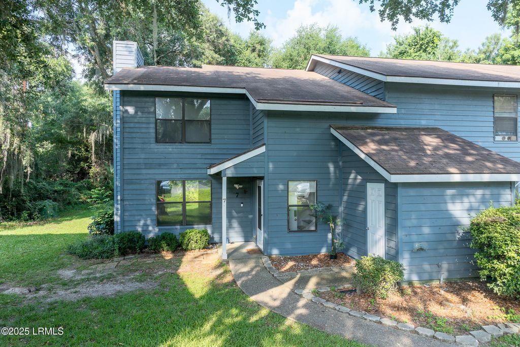 7 Battery Lane, Beaufort, SC 29902