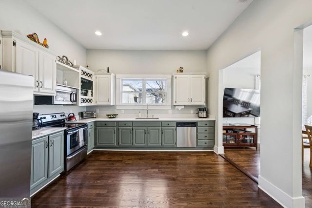 528 Holderness Street SW, Atlanta, GA 30310