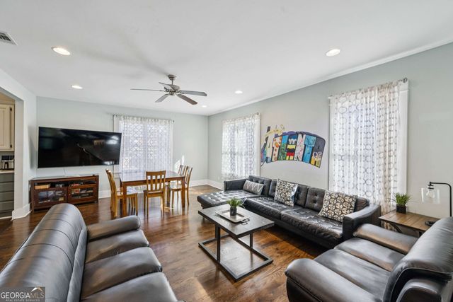 528 Holderness Street SW, Atlanta, GA 30310