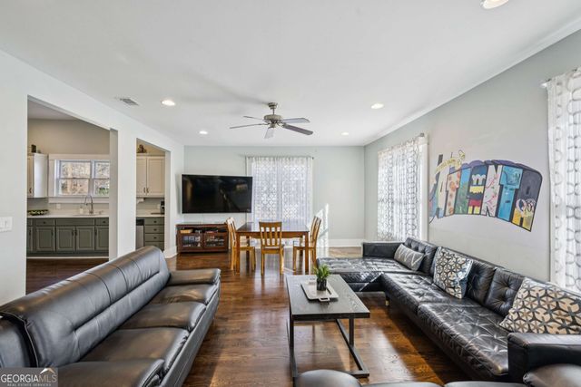 528 Holderness Street SW, Atlanta, GA 30310