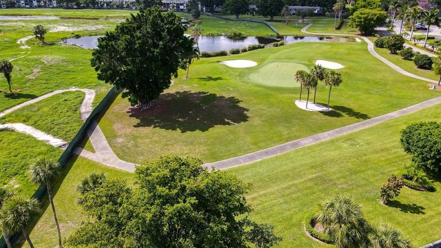 4500 Gefion Court 205, Lake Worth, FL 33467
