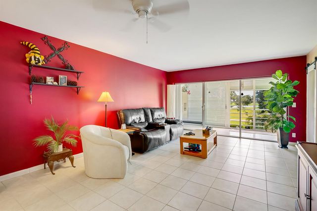 4500 Gefion Court 205, Lake Worth, FL 33467