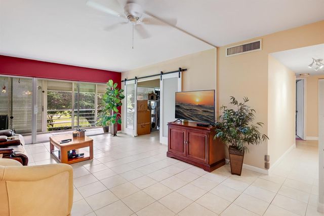 4500 Gefion Court 205, Lake Worth, FL 33467