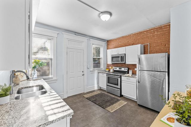 888 Dennison Avenue, 890, Columbus, OH 43215