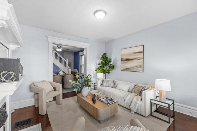 888 Dennison Avenue, 890, Columbus, OH 43215