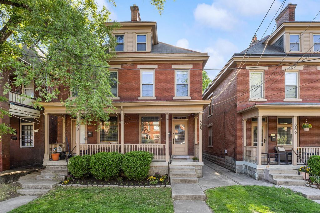 888 Dennison Avenue, 890, Columbus, OH 43215