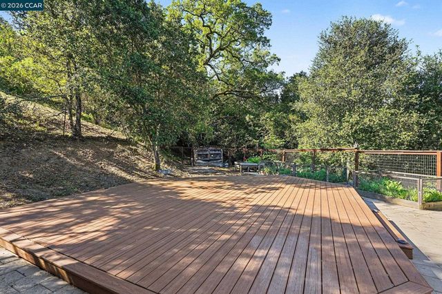 5745 Alhambra Valley Rd, Martinez, CA 94553