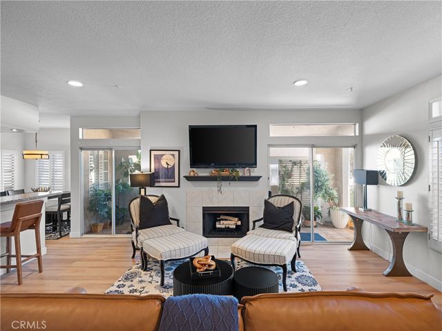 4591 Warner Ave. 105, Huntington Beach, CA 92649