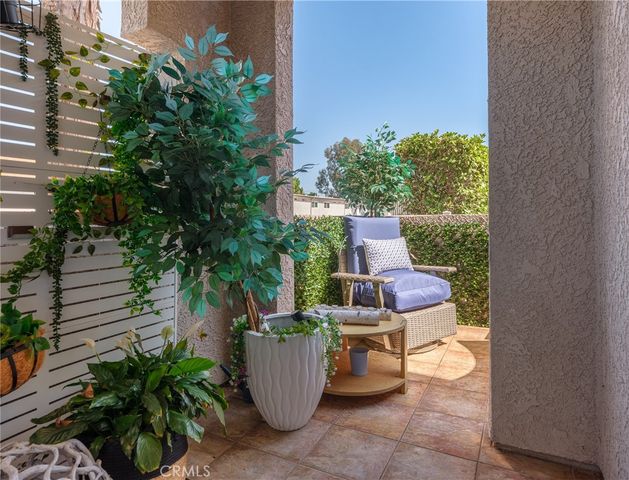 4591 Warner Ave. 105, Huntington Beach, CA 92649