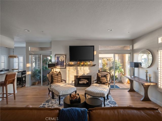 4591 Warner Ave. 105, Huntington Beach, CA 92649