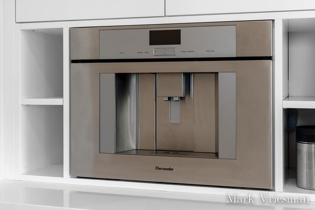 218 S Harbor 201, Grand Haven City, MI 49417