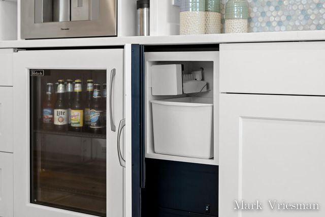 218 S Harbor 201, Grand Haven City, MI 49417