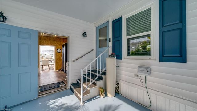 3033 Bounty LN, St. James City, FL 33956