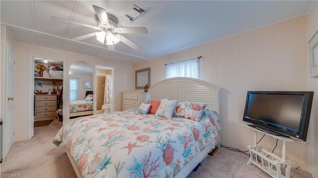 3033 Bounty LN, St. James City, FL 33956