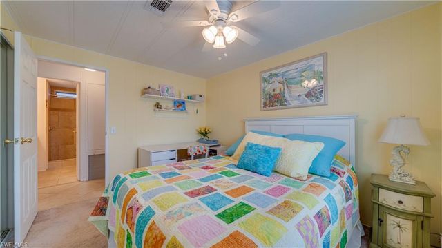 3033 Bounty LN, St. James City, FL 33956