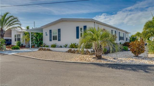 3033 Bounty LN, St. James City, FL 33956