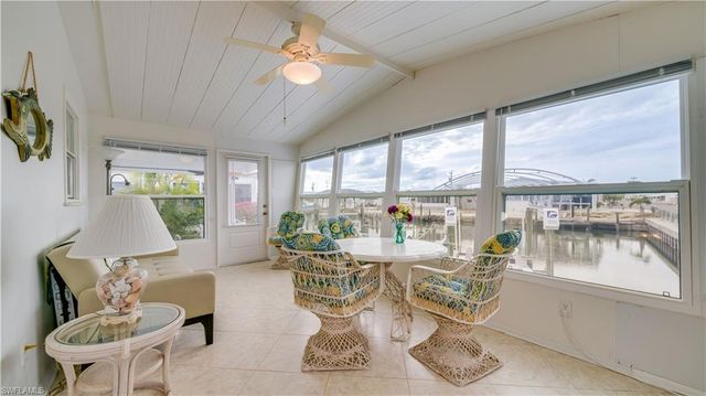 3033 Bounty LN, St. James City, FL 33956