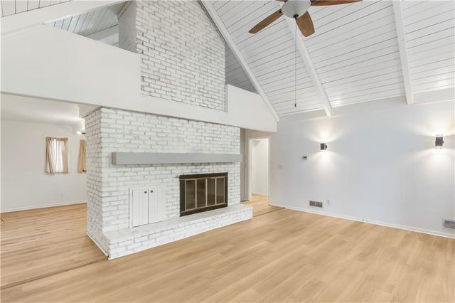 264 Jones Drive, Roswell, GA 30075