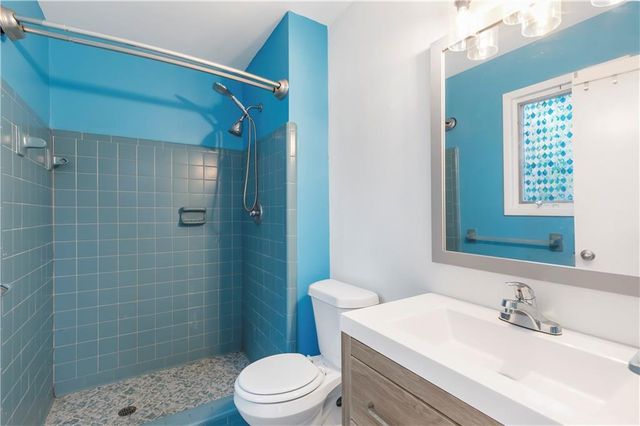 264 Jones Drive, Roswell, GA 30075