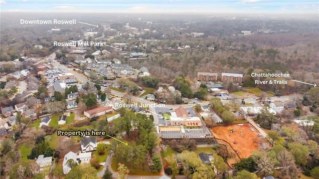 264 Jones Drive, Roswell, GA 30075