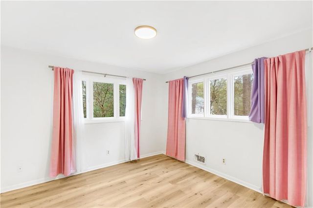 264 Jones Drive, Roswell, GA 30075